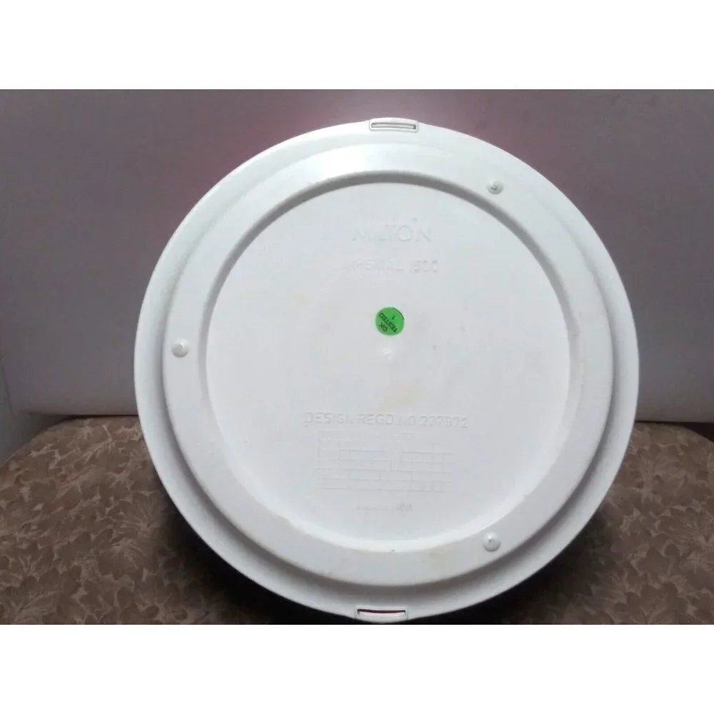 NWOB MILTON Stainless Steel Casserole - 10.25